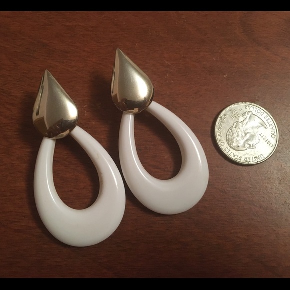 Retro earrings - Picture 2 of 3